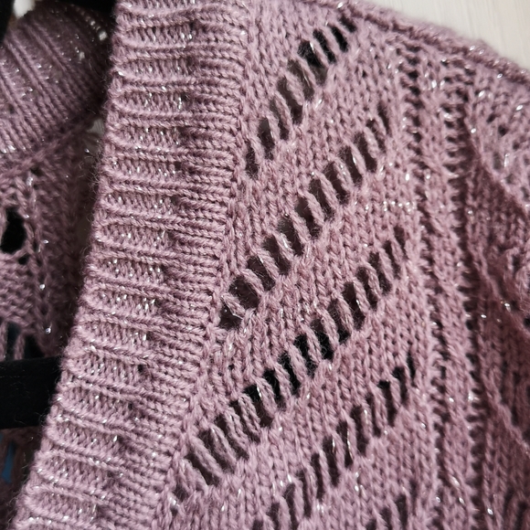 Vanity Metallic Mauve Fashion Herringbone Pattern Sweater Size S - Picture 2 of 7